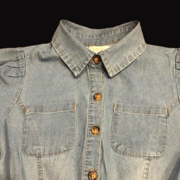 Size 10/12 Chillipea lightweight blue gray button down romper - Picture 4 of 13